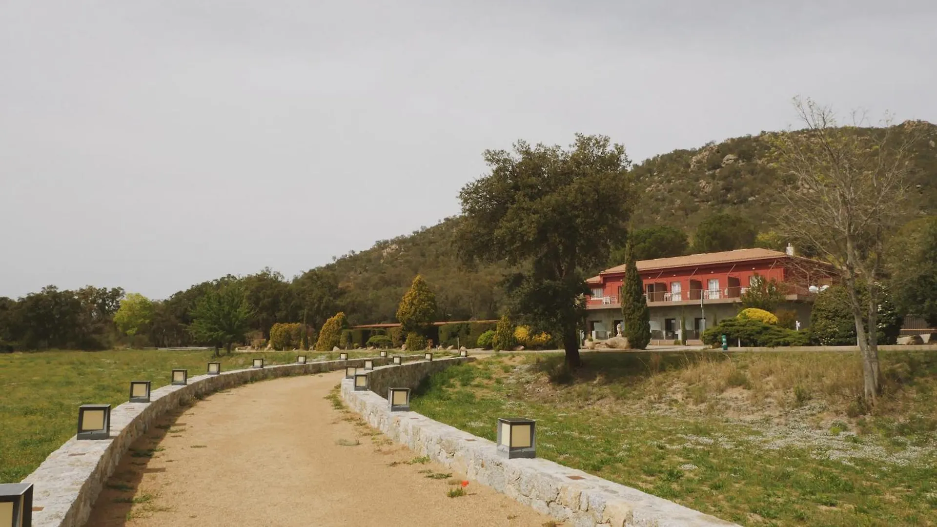 Hostal Rural Can Pau Cantallops 3*,  Spain