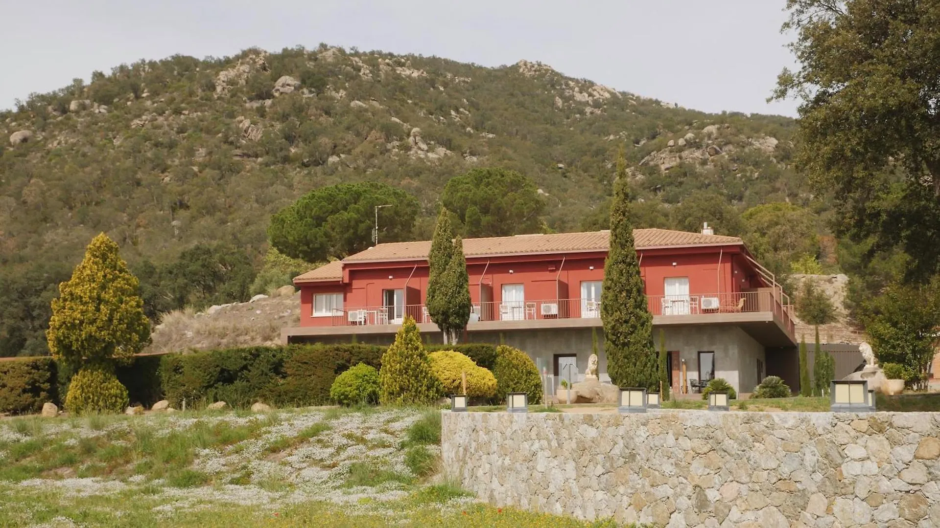 *** Guest house Hostal Rural Can Pau Cantallops Spain